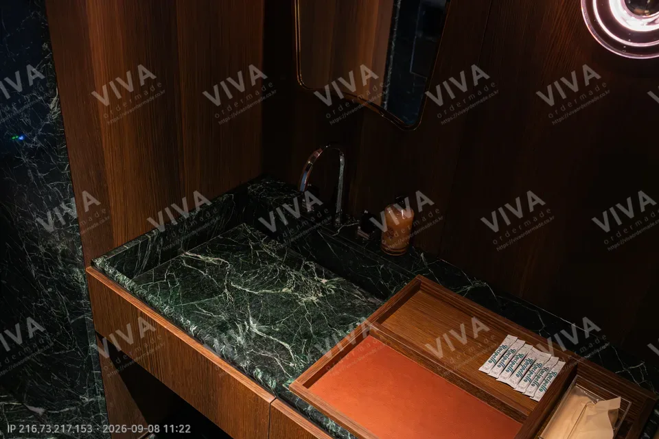 Bathrooms 3